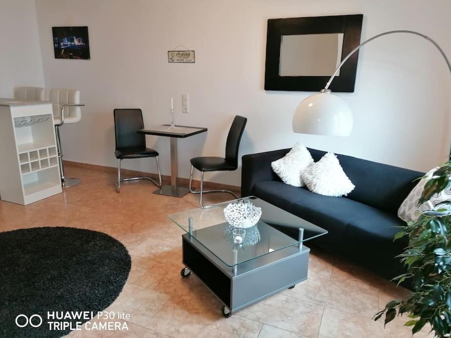 Haus Jaeger Ruheoase Im Gruenen Apartment Lohfelden Luaran gambar